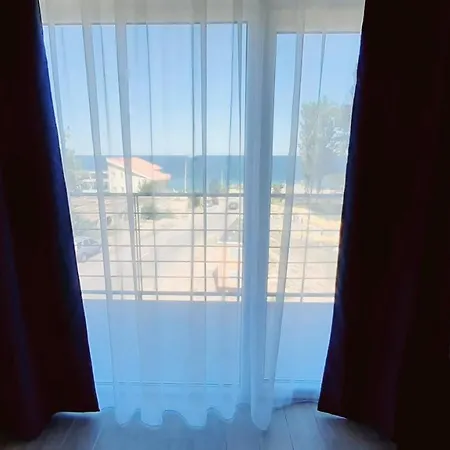 Tropicana Privatunterkunft *